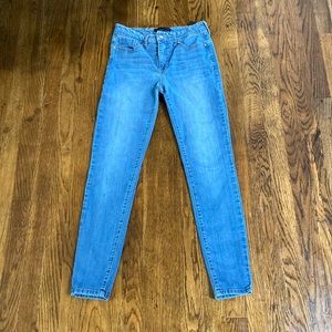 Truth and Theory Size 6 Blue Skinny Jeans Jeggings